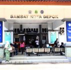 Dugaan Pungli Pengurusan Pendaftaran Kendaraan Listrik Baru di Samsat Depok Mencuat Dugaan Pungli Pengurusan Pendaftaran Kendaraan Listrik Baru di Samsat Depok Mencuat